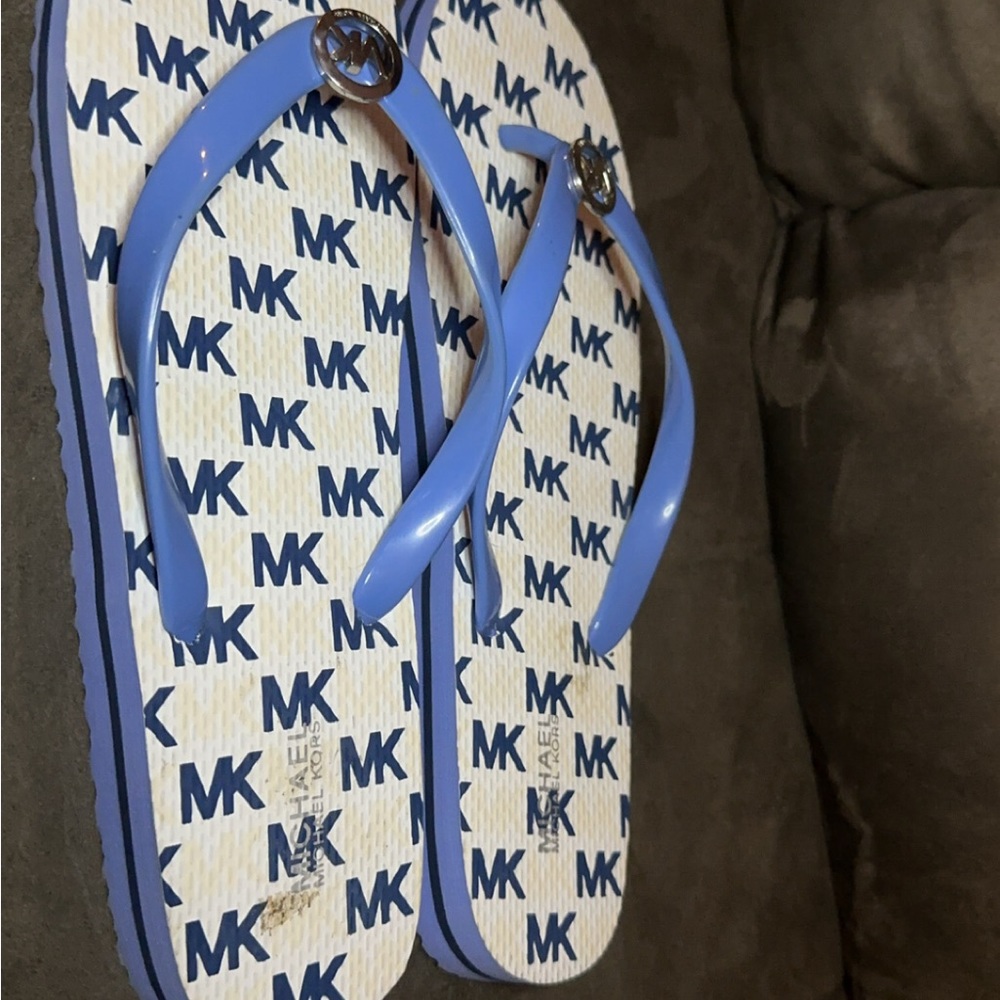 MICHAEL Michael Kors Blue and Cream Sandals